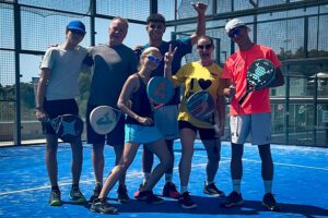 5-days Padel Clinic, Camp, Academy, Intensive Padel Junior, advanced, from Mauritius, Colombia, The Netherlands, United Kingdom and best padel trainers Catalonia, Nox, Bull Padel, Apache