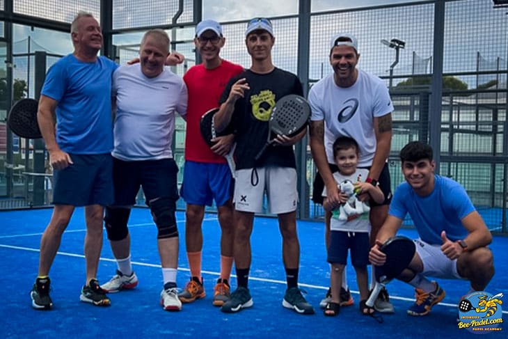 ntensive Padel training, Clinic, Academy, Group from The Netherlands and Surinam, Catalunya, Spain, and junior, Barcelona, Spain, for Eventbooking.top and bee-padel.com, Apache, Black Crown