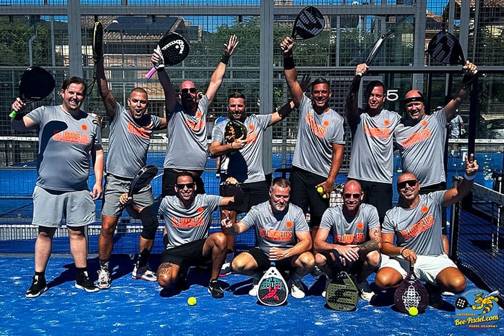 Happy Padel participants during the Padel Clinic from The Netherlands, Academy, Maresme, Catalunya, Barcelona, Spain of Eventbooking.top, Loodgieters, Bullpadel, Siux, Head