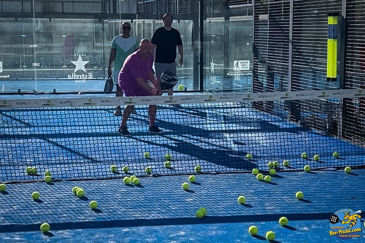 More... Dutch Padel players honing their skills with precise punch volleys during the eventbooking.top and bee-padel.com Clinic, endorsed by Estrella Damm, WPT, and SorliSports for top-notch training.
