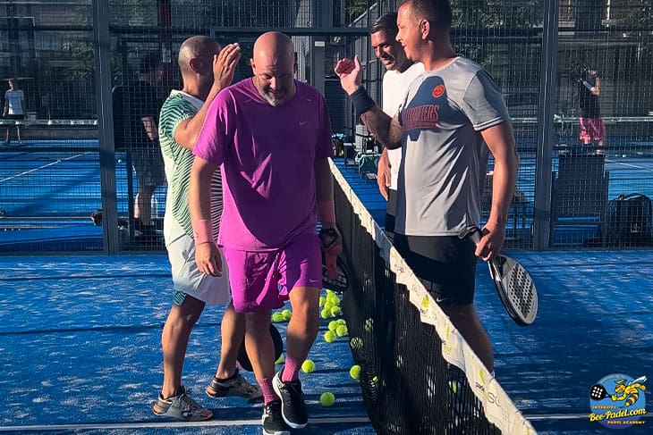 Padel Team NG Loodgieters congratulating after an intensive match, during the Padel Clinic, Academy, Maresme, Catalunya, Barcelona, eventbooking.top, bee-padel.com