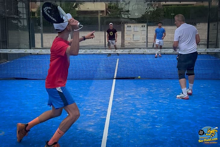Jaume Pons Padel trainer, playing a match with players from Russia, Denmark and Saudi Arabia in Barcelona, SorliSports, Vilassar de Dalt for Eventbooking.top and bee-padel.com from, Spain, Head