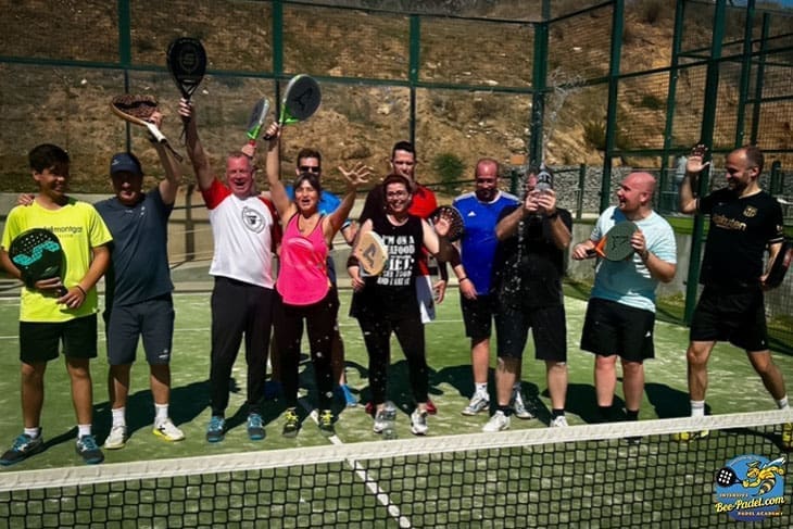Celebrating a day full of Padel efforts gives you a complete discharge and feeling of satisfaction