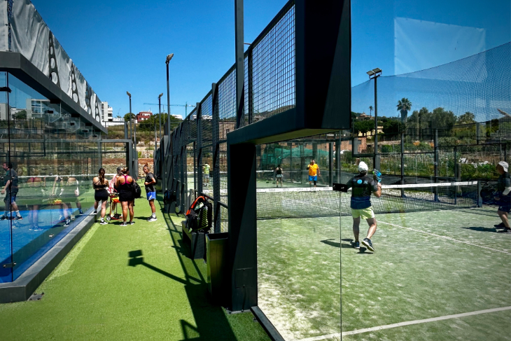 Players waiting for their turn during an Eventbooking.top intensive padel bootcamp training session at Masnou Padel Ocata near Barcelona