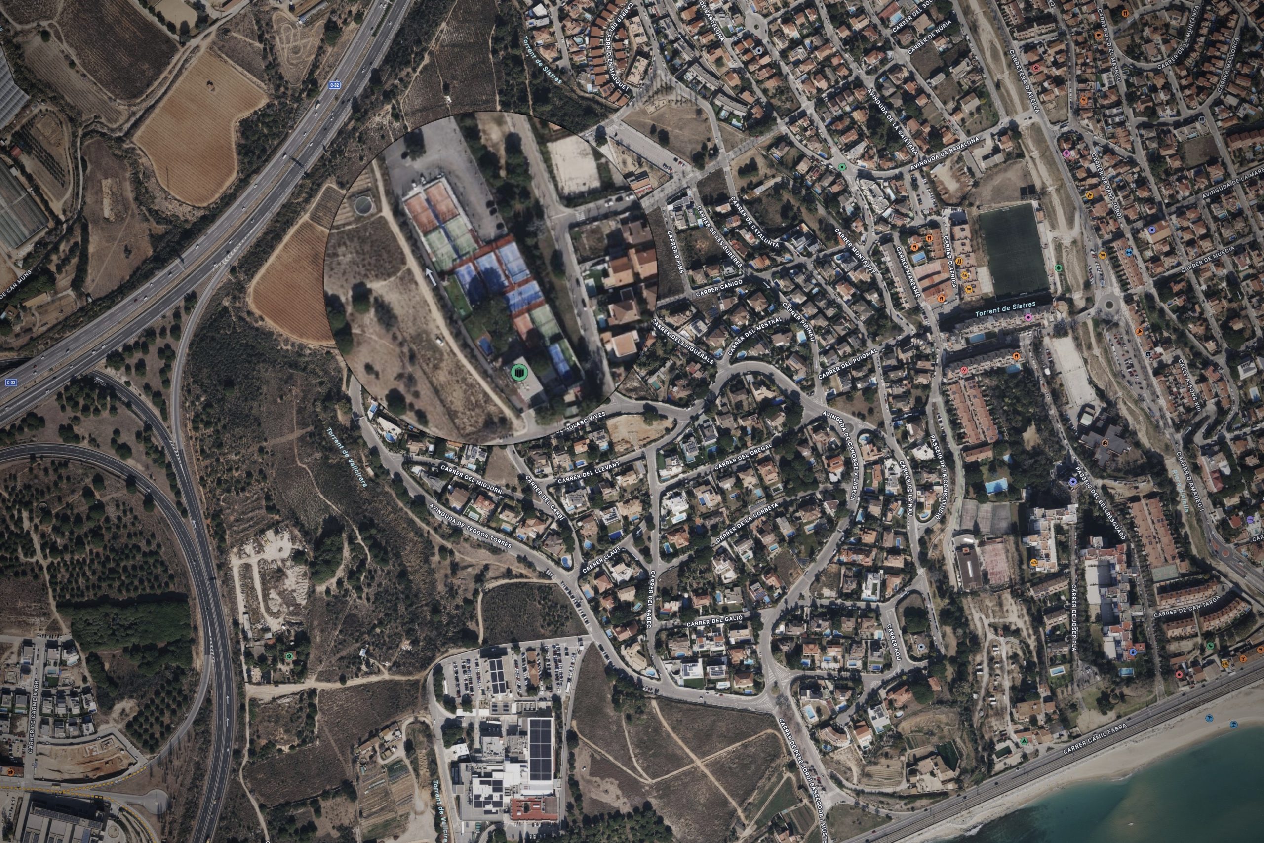 Google Maps view showing the exact location of Pàdel Can Teixidó Club, a premier beachside padel facility just north of Barcelona.