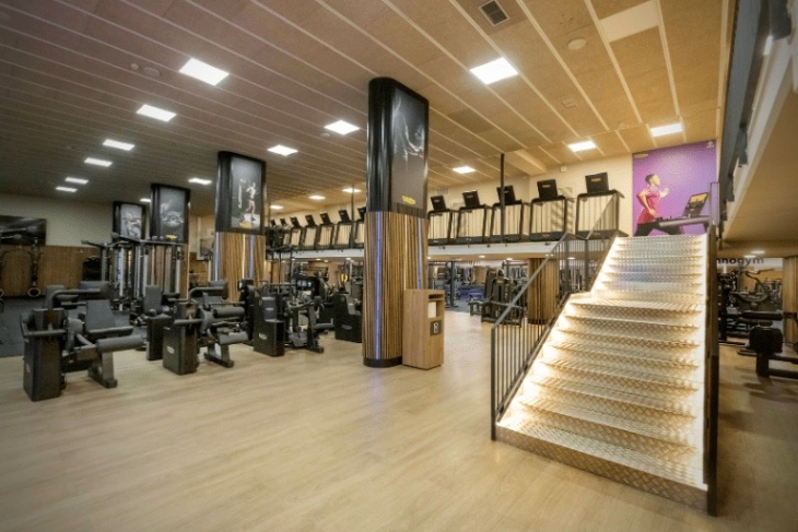 Eventbooking.top exclusive members’ fitness room at CNAB Barceloneta in Barcelona