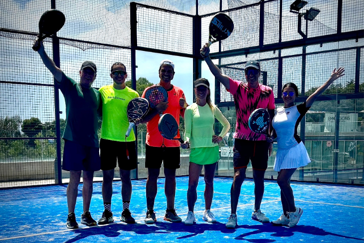 Paul Van Oostveen, EventBooking.top padel coach, with Miami couples after intensive training at SorliSport Vilassar de Dalt